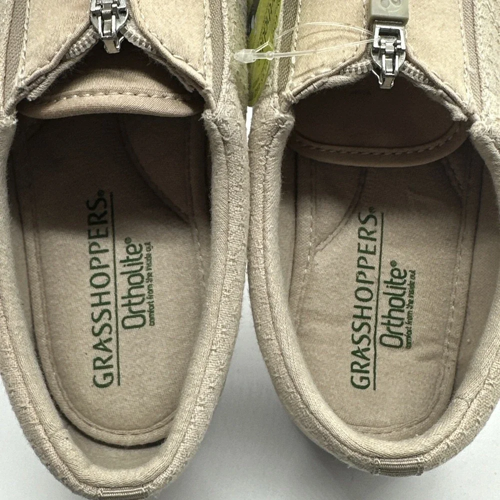 Grasshoppers Women's Size US 6 W - Ortholite Beige Zip Comfort Shoes EF52810